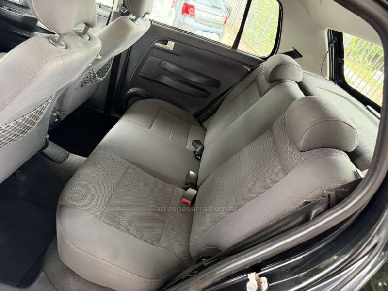 CROSSFOX 1.6 MI FLEX 8V 4P MANUAL - 2008 - NOVA PRATA