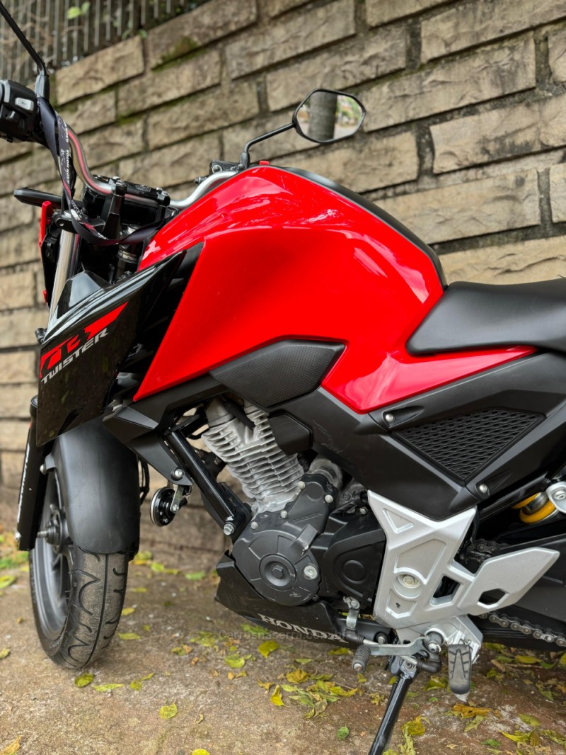 CB 300F TWISTER ABS - 2024 - LAJEADO
