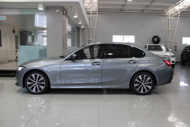 320I 2.0 GP 16V TURBO ACTIVE FLEX 4P AUTOMÁTICO - 2023 - CAXIAS DO SUL