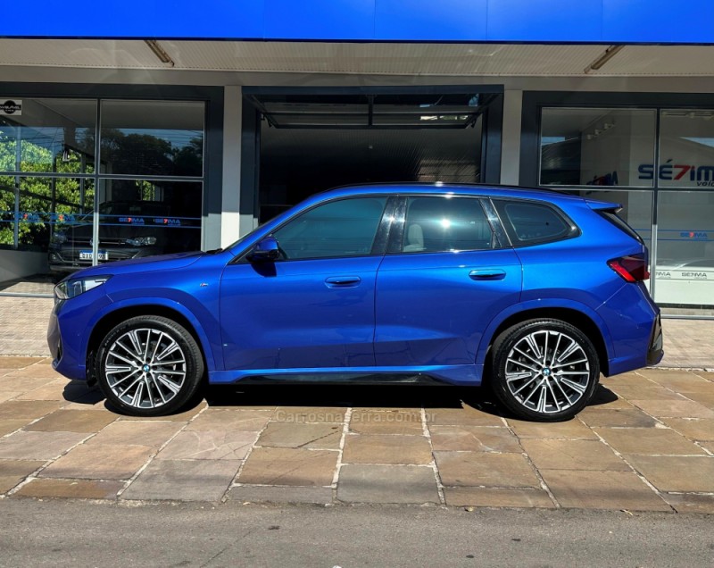 X1 2.0 16V TURBO ACTIVEFLEX SDRIVE20I M SPORT 4P AUTOMÁTICO - 2024 - GUAPORé