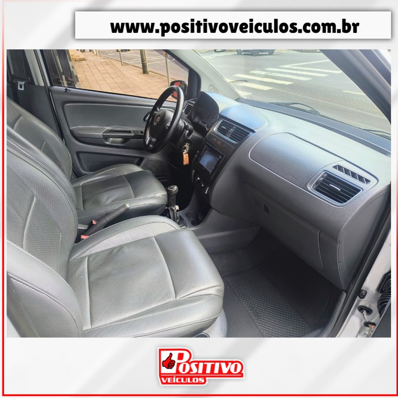 CROSSFOX 1.6 MI FLEX 8V 4P MANUAL - 2011 - CAXIAS DO SUL