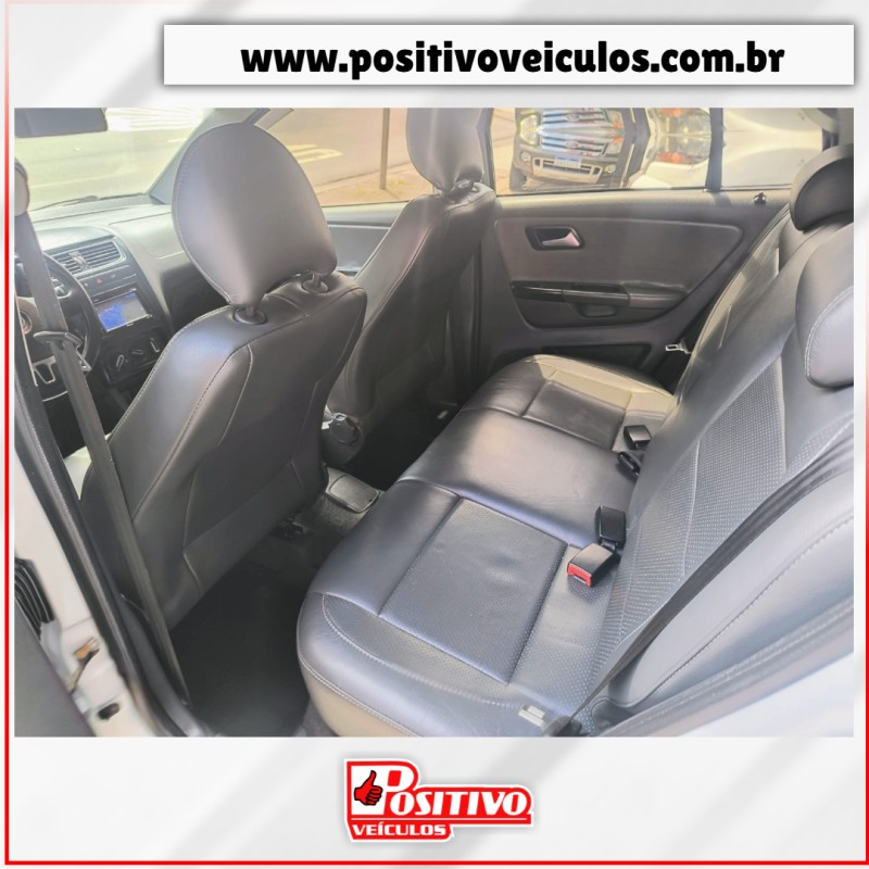 CROSSFOX 1.6 MI FLEX 8V 4P MANUAL - 2011 - CAXIAS DO SUL