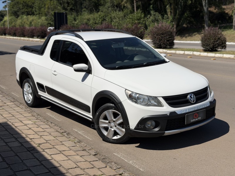 saveiro 1.6 cross ce 8v flex 2p manual 2011 nova prata