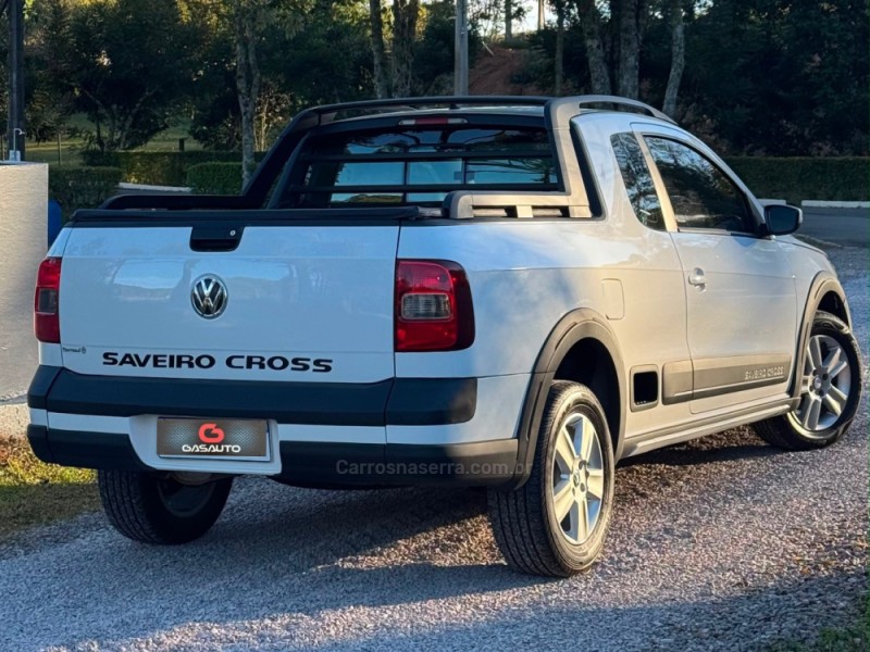 SAVEIRO 1.6 CROSS CE 8V FLEX 2P MANUAL - 2011 - NOVA PRATA