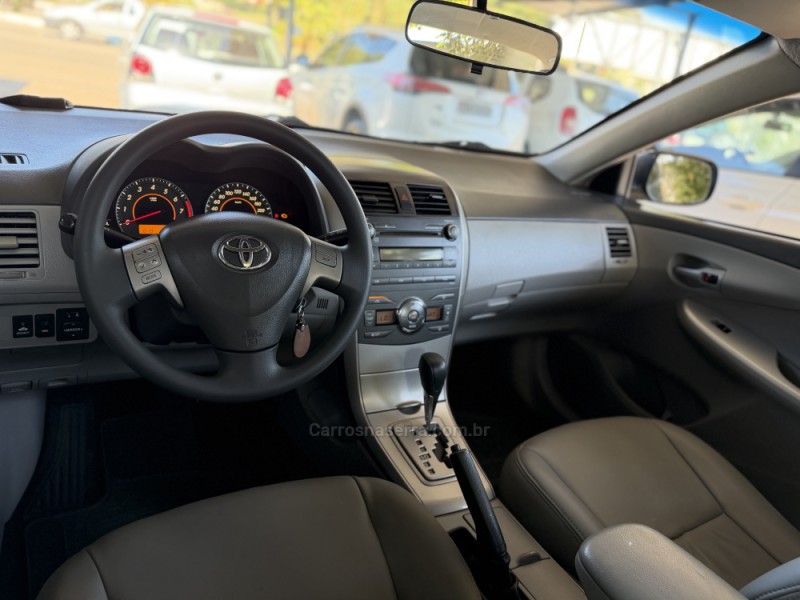 COROLLA 1.8 GLI 16V FLEX 4P AUTOMÁTICO - 2011 - NOVA PRATA