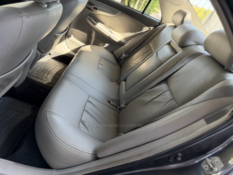 COROLLA 1.8 GLI 16V FLEX 4P AUTOMÁTICO - 2011 - NOVA PRATA