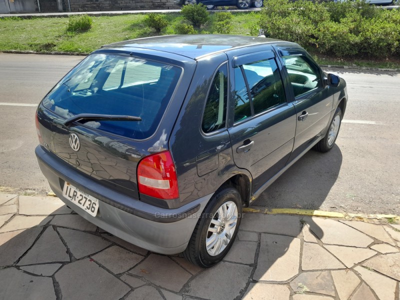 GOL 1.0 MI CITY 8V GASOLINA 4P MANUAL G.III - 2004 - NOVA PRATA