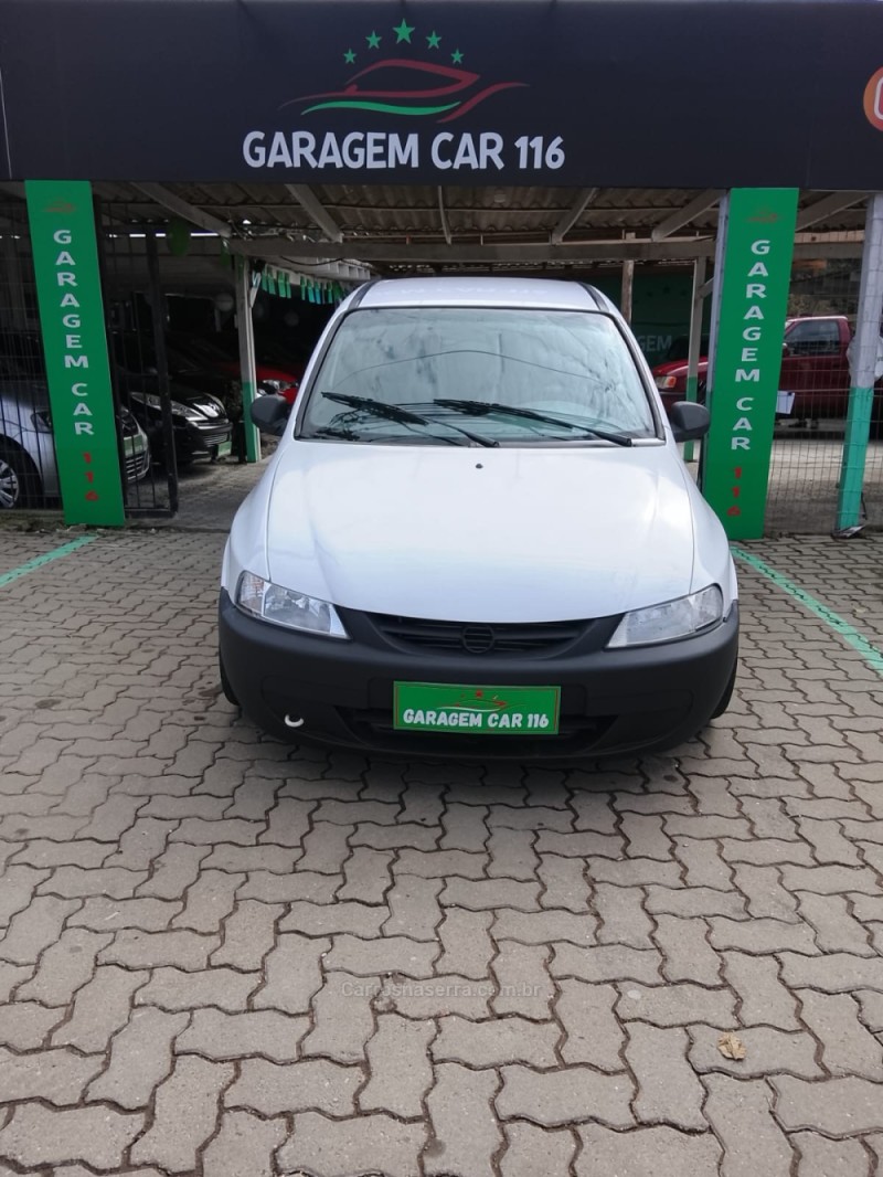 CELTA 1.0 MPFI 8V GASOLINA 2P MANUAL - 2001 - CAXIAS DO SUL