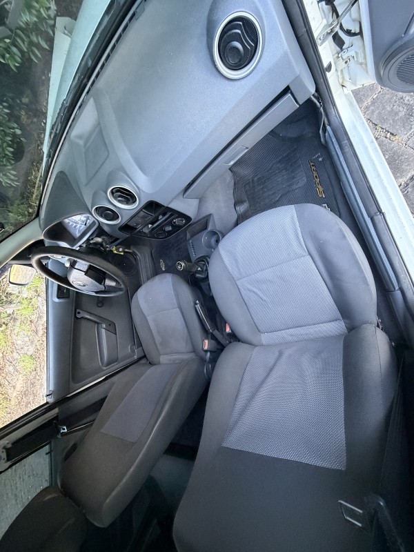 GOL 1.0 MI 8V FLEX 4P MANUAL G.IV - 2006 - CAXIAS DO SUL