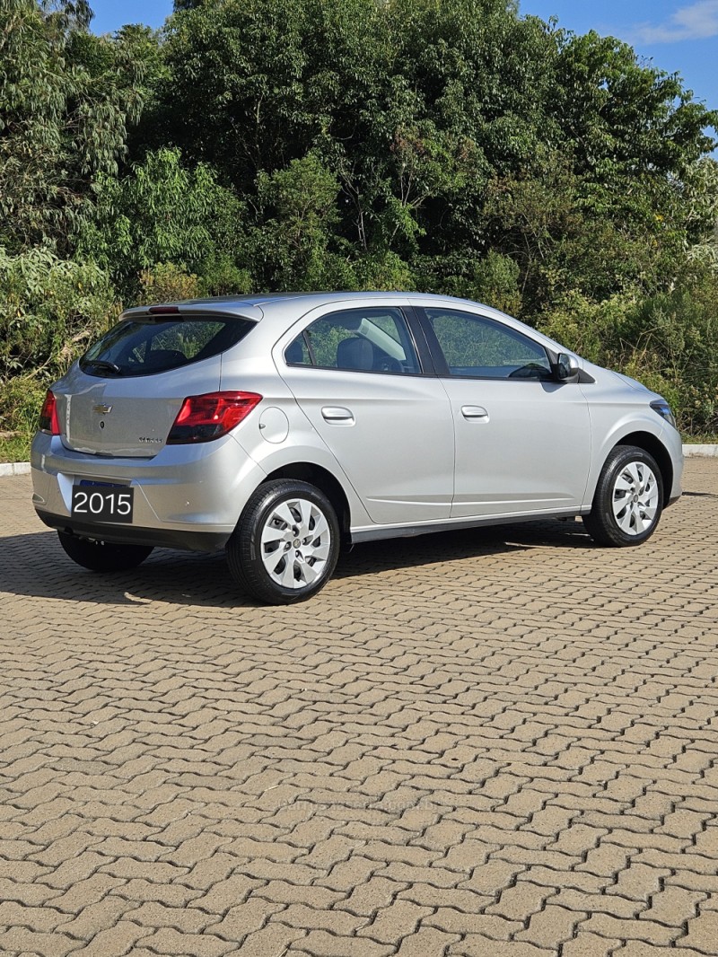 ONIX  - 2015 - GARIBALDI