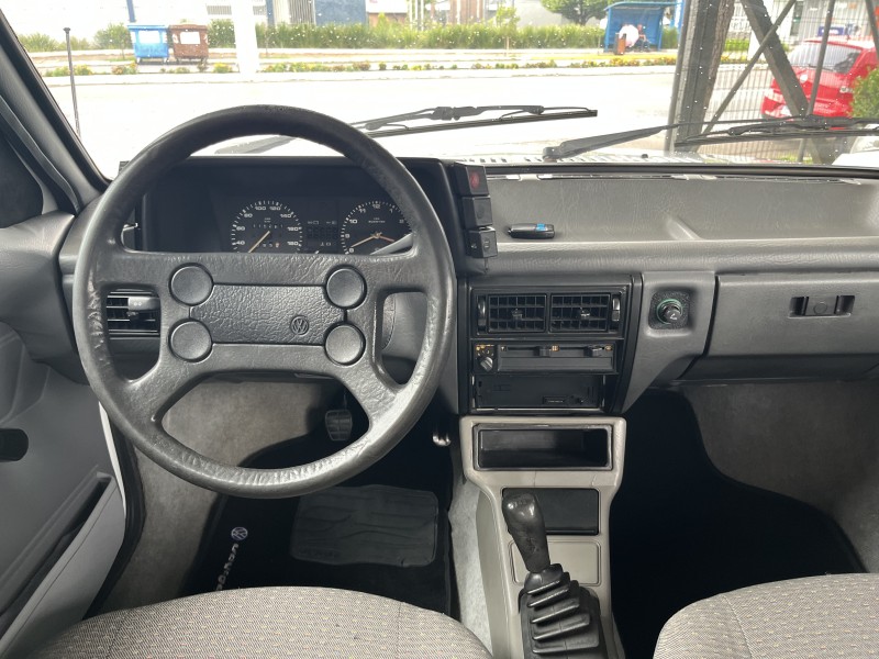 VOYAGE 1.8 GL 8V GASOLINA 4P MANUAL - 1995 - GARIBALDI