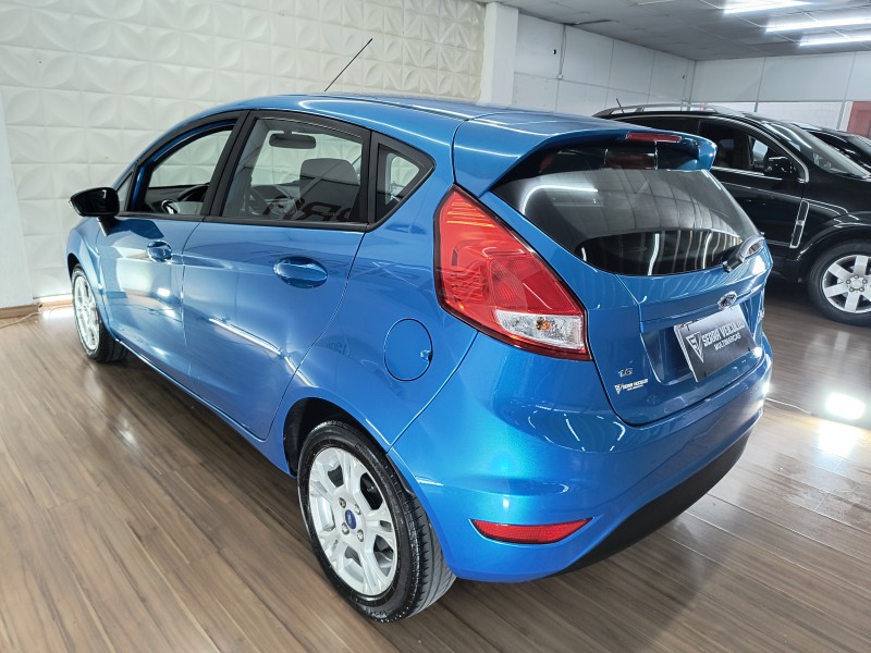 FIESTA 1.6 SE HATCH 16V FLEX 4P MANUAL - 2014 - CAXIAS DO SUL