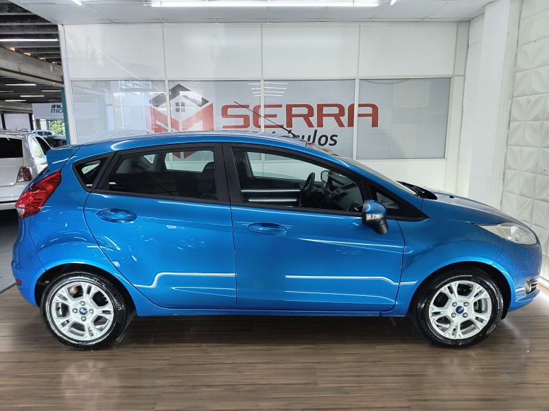 FIESTA 1.6 SE HATCH 16V FLEX 4P MANUAL - 2014 - CAXIAS DO SUL