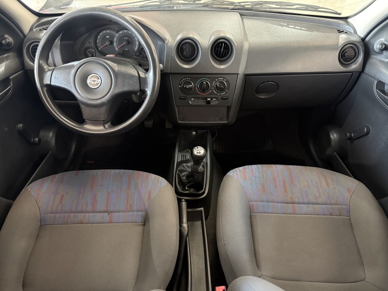 CELTA 1.0 MPFI LIFE 8V FLEX 2P MANUAL - 2010 - FARROUPILHA