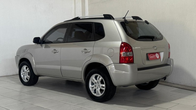 TUCSON 2.0 MPFI GL 16V 142CV 2WD GASOLINA 4P AUTOMÁTICO - 2008 - ESTâNCIA VELHA