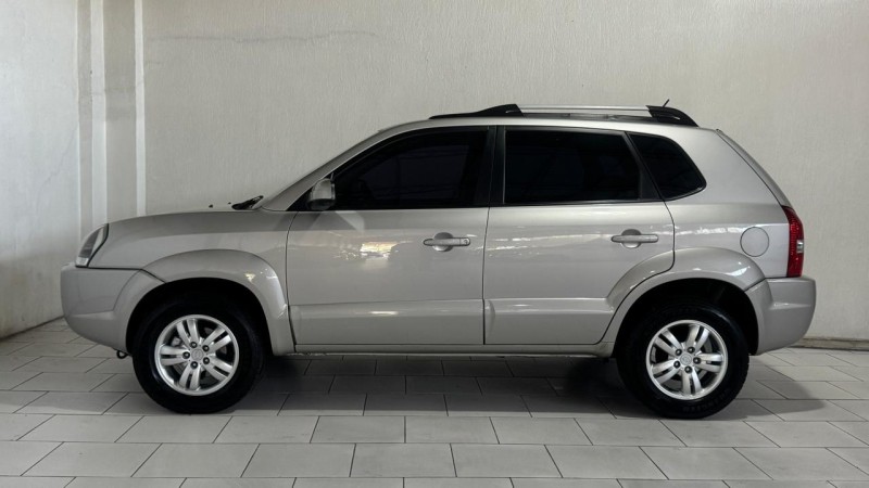 TUCSON 2.0 MPFI GL 16V 142CV 2WD GASOLINA 4P AUTOMÁTICO - 2008 - ESTâNCIA VELHA