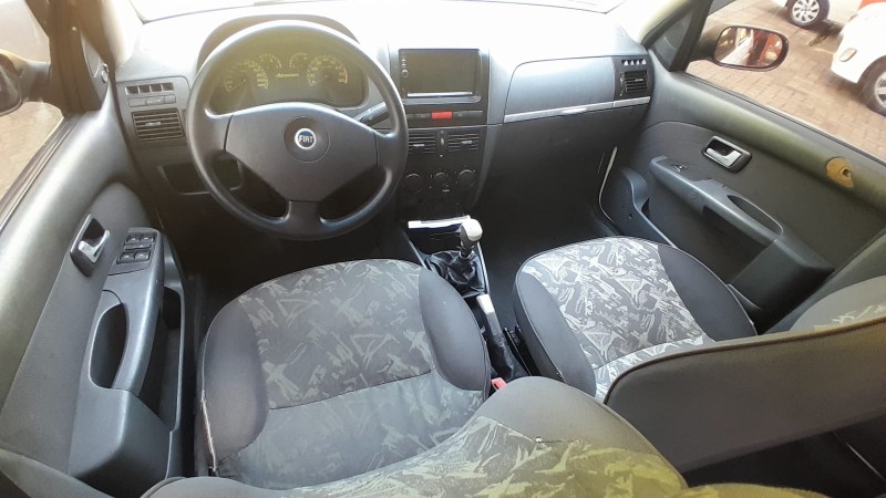 PALIO 1.8 MPI ADVENTURE WEEKEND 8V FLEX 4P MANUAL - 2005 - ESTâNCIA VELHA