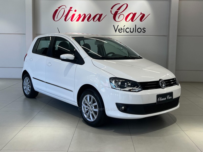 FOX 1.6 MI 8V FLEX 4P MANUAL - 2014 - FLORES DA CUNHA