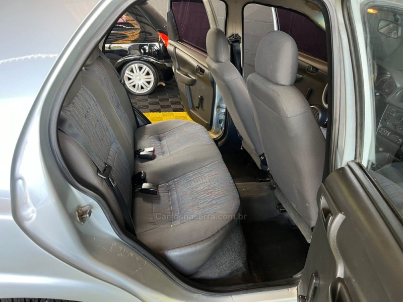 CELTA 1.0 MPFI LIFE 8V FLEX 4P MANUAL - 2011 - CAXIAS DO SUL