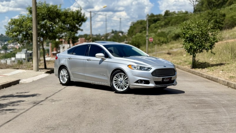 FUSION 2.0 TITANIUM 16V HÍBRIDO 4P AUTOMÁTICO - 2015 - FLORES DA CUNHA