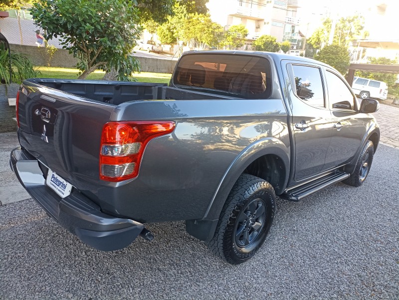 L200 TRITON  - 2017 - BENTO GONçALVES