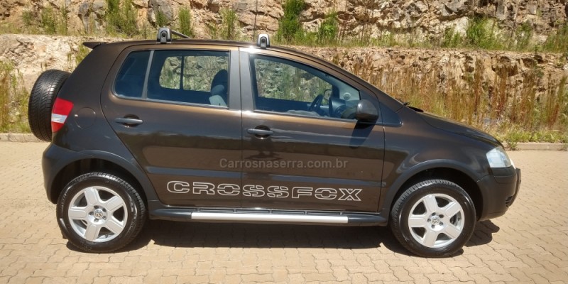 CROSSFOX 1.6 MI FLEX 8V 4P MANUAL - 2005 - SãO MARCOS
