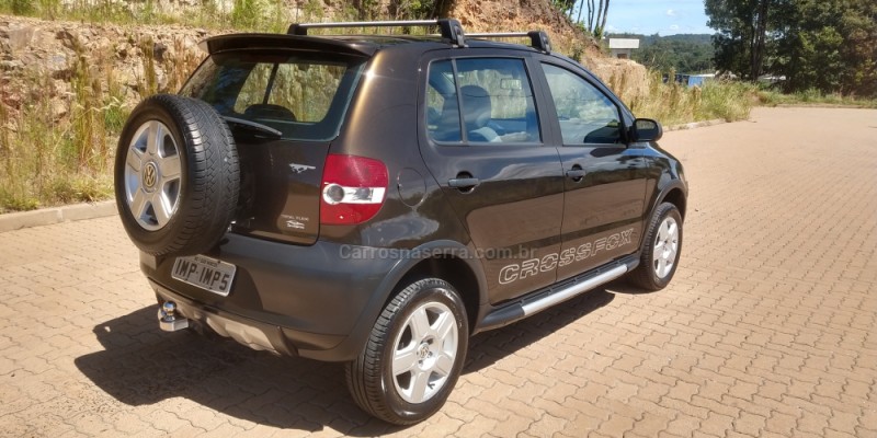 CROSSFOX 1.6 MI FLEX 8V 4P MANUAL - 2005 - SãO MARCOS