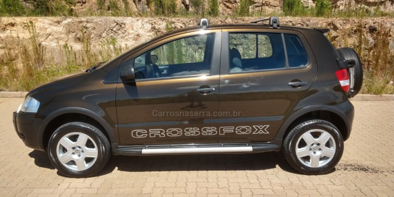 CROSSFOX 1.6 MI FLEX 8V 4P MANUAL - 2005 - SãO MARCOS