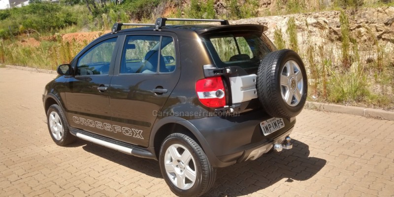 CROSSFOX 1.6 MI FLEX 8V 4P MANUAL - 2005 - SãO MARCOS