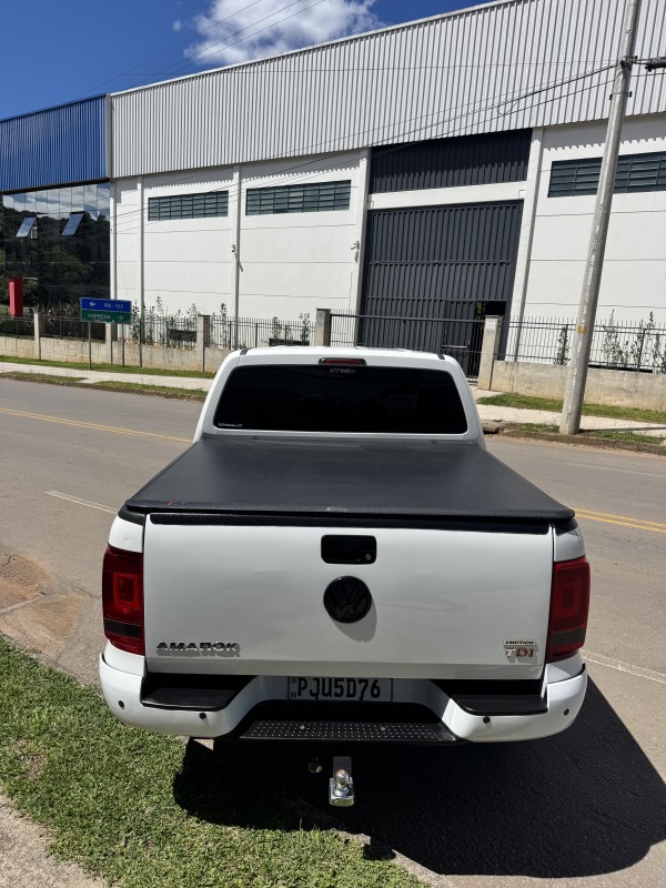 AMAROK 2.0 4X4 CD 16V TURBO INTERCOOLER DIESEL 4P MANUAL - 2016 - CAXIAS DO SUL