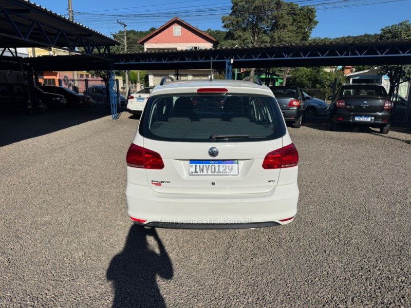 SPACEFOX 1.6 MSI COMFORTLINE 8V FLEX 4P MANUAL - 2016 - IGREJINHA