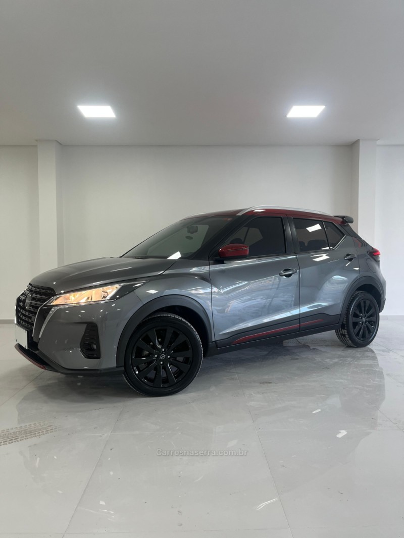 KICKS 1.6 XPLAY 16V FLEX 4P AUTOMÁTICO - 2023 - CAXIAS DO SUL