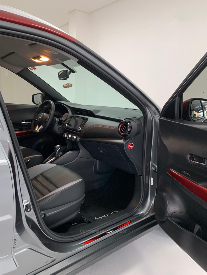 KICKS 1.6 XPLAY 16V FLEX 4P AUTOMÁTICO - 2023 - CAXIAS DO SUL