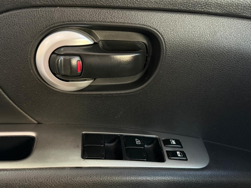 LIVINA 1.8 SL 16V FLEX 4P AUTOMÁTICO - 2013 - CAXIAS DO SUL