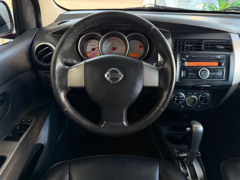 LIVINA 1.8 SL 16V FLEX 4P AUTOMÁTICO - 2013 - CAXIAS DO SUL