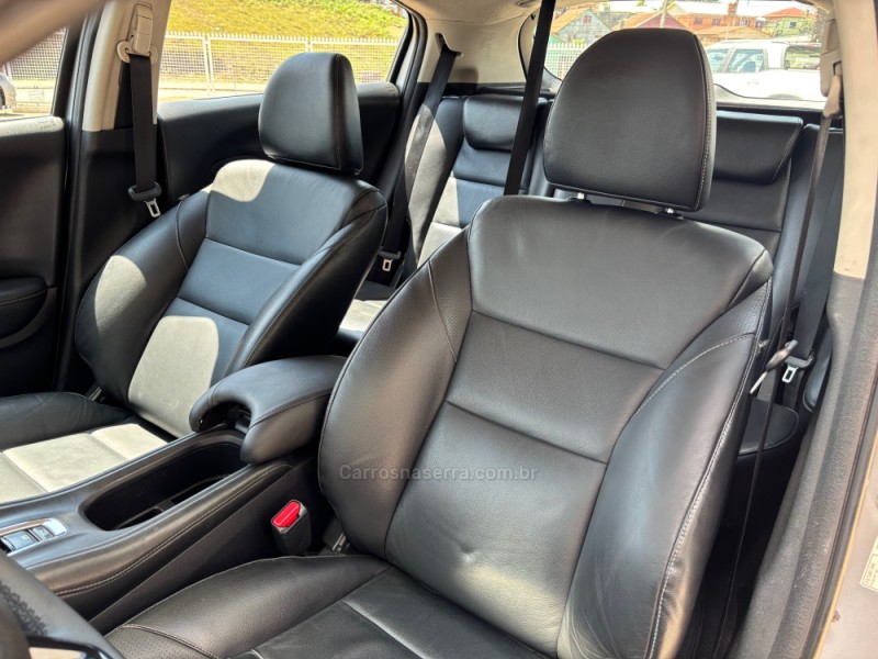 HR-V 1.8 16V FLEX EXL 4P AUTOMÁTICO - 2017 - BOM JESUS