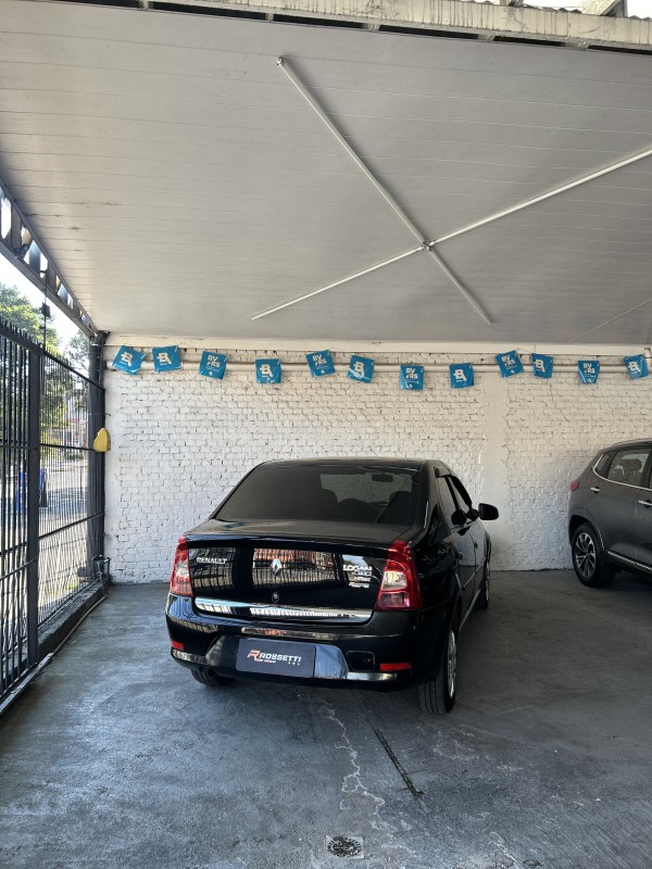 LOGAN 1.0 EXPRESSION 16V FLEX 4P MANUAL - 2011 - CAXIAS DO SUL