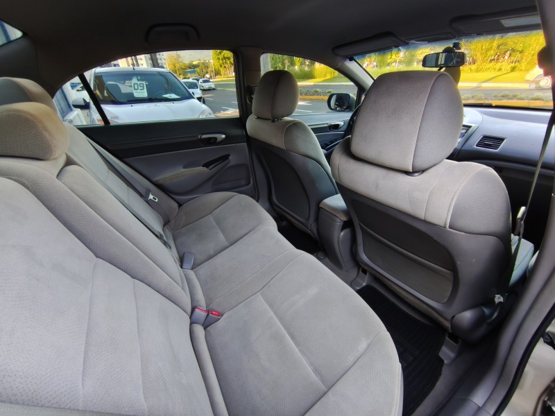 CIVIC 1.8 LXS 16V FLEX 4P MANUAL - 2008 - BOM PRINCíPIO