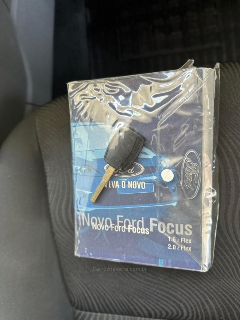 FOCUS 1.6 GLX SIGMA 16V FLEX 4P MANUAL - 2013 - NOVO HAMBURGO