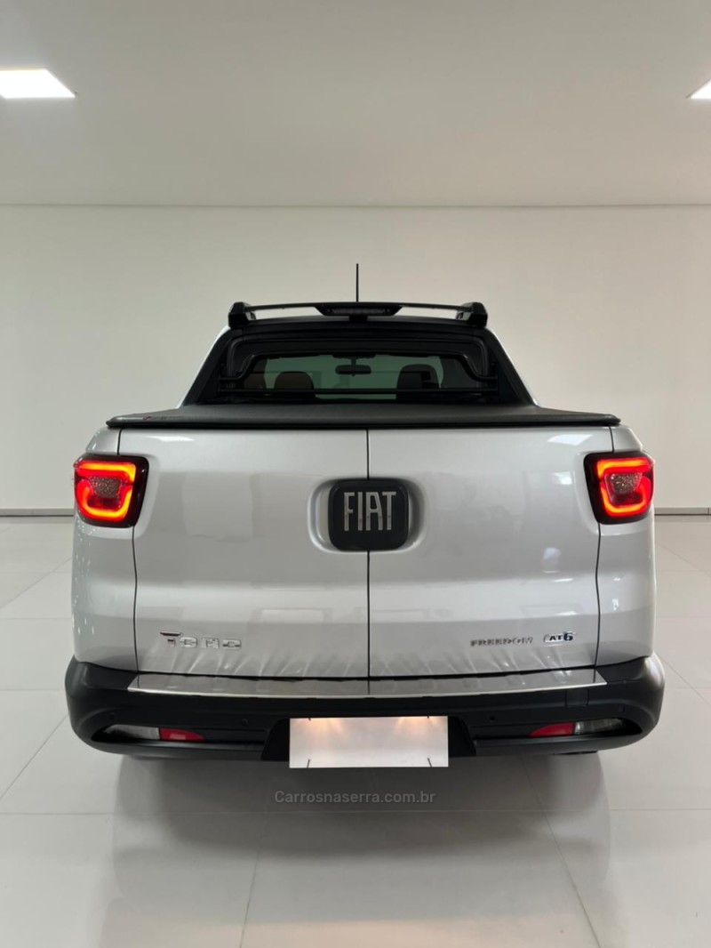 TORO 1.8 16V EVO FLEX FREEDOM AUTOMÁTICO - 2018 - CAXIAS DO SUL