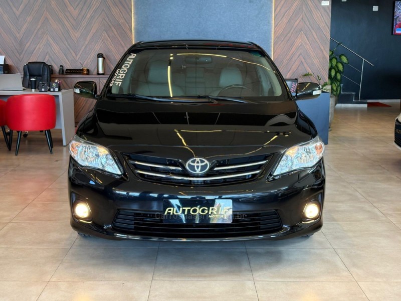 COROLLA 2.0 ALTIS 16V FLEX 4P AUTOMÁTICO - 2014 - CAMPO BOM