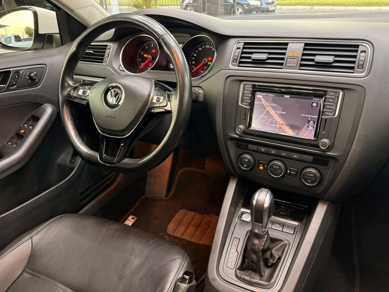 JETTA 1.4 16V TSI COMFORTLINE GASOLINA 4P TIPTRONIC - 2016 - CANELA