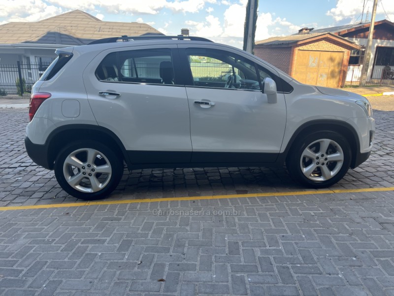 TRACKER 1.8 MPFI LTZ 4X2 16V FLEX 4P AUTOMÁTICO - 2015 - VERANóPOLIS