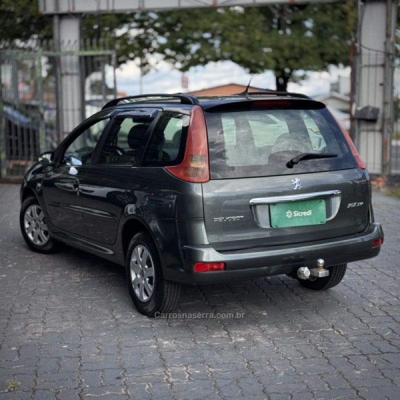207 1.4 XR SW 8V FLEX 4P MANUAL - 2013 - CAXIAS DO SUL