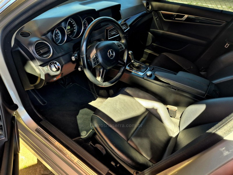 C 180 1.6 CGI 16V TURBO GASOLINA 4P AUTOMÁTICO - 2014 - FARROUPILHA
