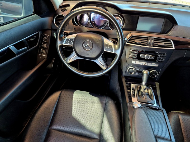 C 180 1.6 CGI 16V TURBO GASOLINA 4P AUTOMÁTICO - 2014 - FARROUPILHA