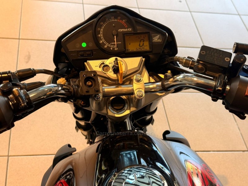 CB 300R  - 2010 - CAXIAS DO SUL