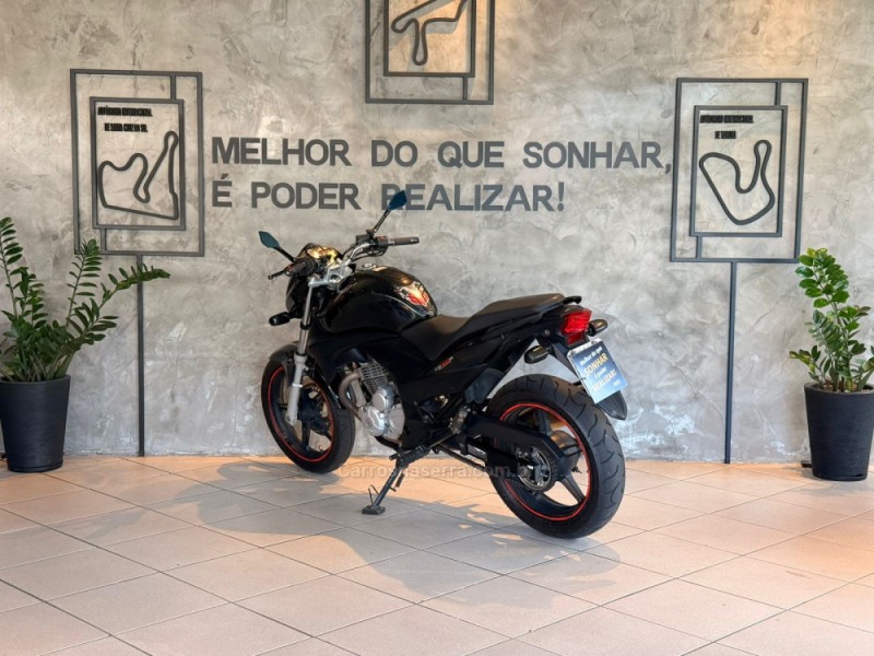CB 300R  - 2010 - CAXIAS DO SUL