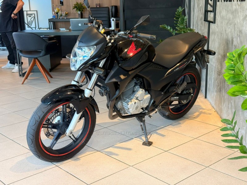 CB 300R  - 2010 - CAXIAS DO SUL