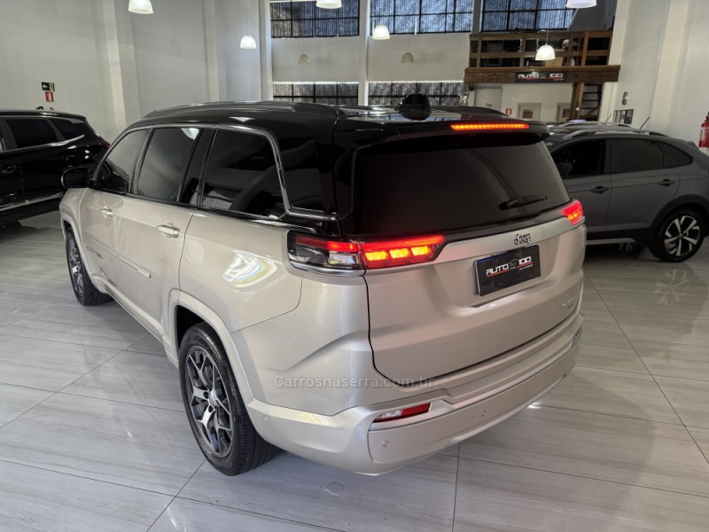 COMMANDER 1.3 OVERLAND T270 16V 4X2 TURBO FLEX 4P AUTOMÁTICO - 2023 - CAXIAS DO SUL